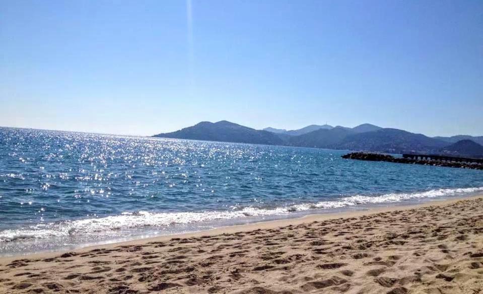Cannes Studio - Wifi, Clim Luaran gambar